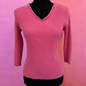 Y2K 2000s Eagle’s Eye Pink V-Neck Ribbed Sweater Knit Top 3/4th Sleeve - Medium